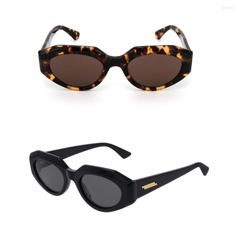 Sunglasses Italian Luxury Design High Quality Polygon Cut Angle Ladies Oval Women Custom Prescription Lenses BV1031S
Sunglasses Italian Luxury Design High Quality Polygon Cut Angle Ladies Oval Women Custom Prescription Lenses BV1031S