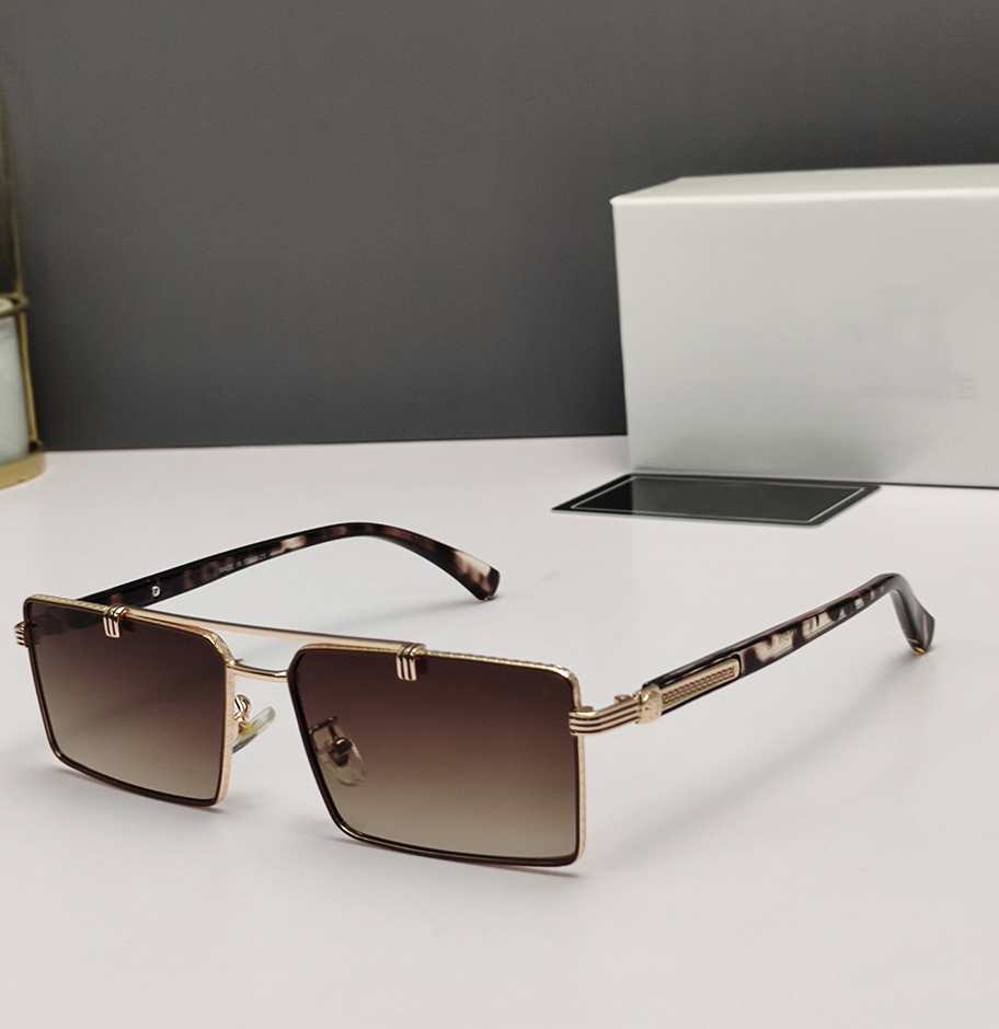 Square Sunglasses Gold Metal Frame/Brown Shaded Men Glasses Sunnies Occhiali da sole UV400 Eyewear with Box
Square Sunglasses Gold Metal Frame/Brown Shaded Men Glasses Sunnies Occhiali da sole UV400 Eyewear with Box