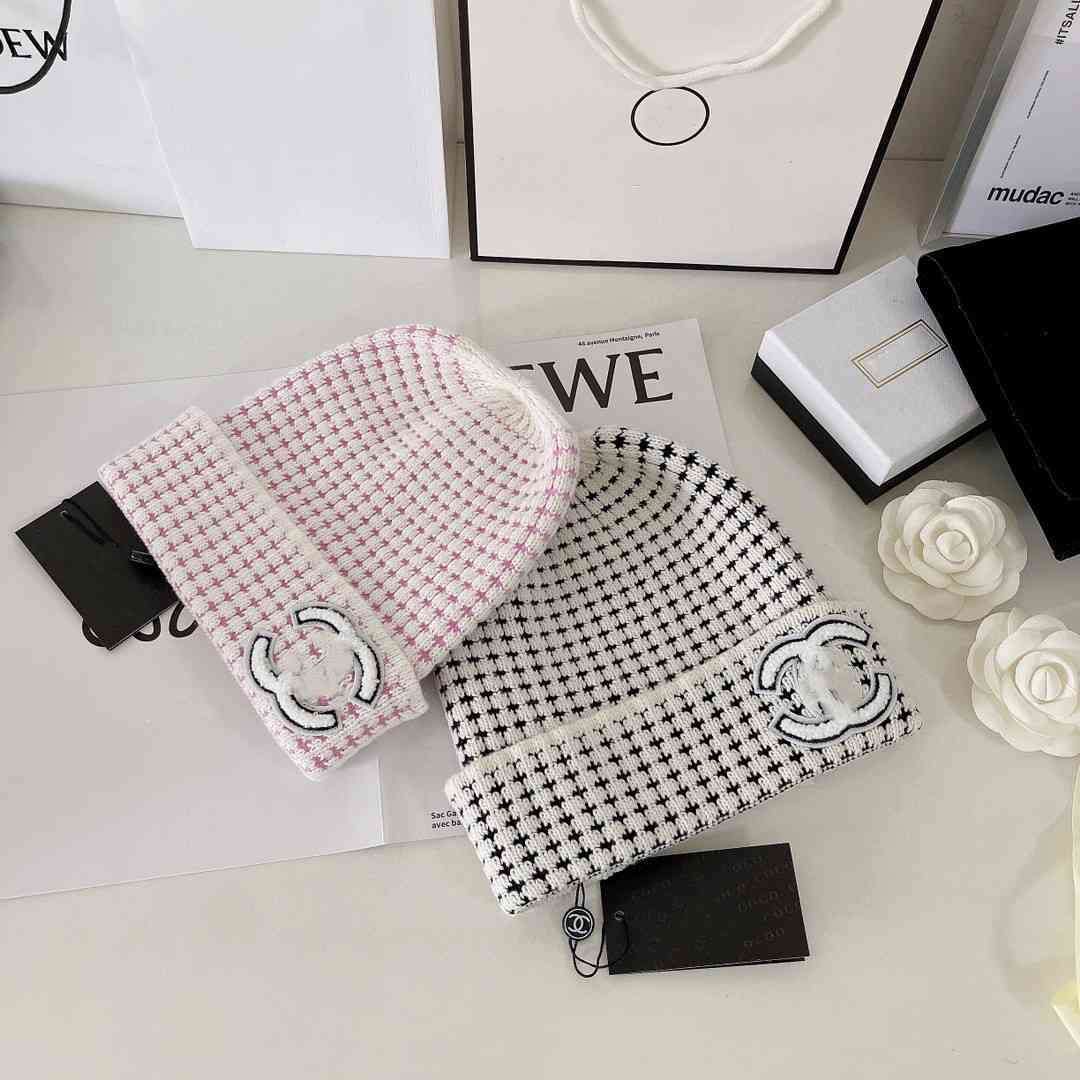 Campaniform Hat for Women Top High Quality Wool Hat Designer Collection Luxury Accessories Wholesale, Pink
Campaniform Hat for Women Top High Quality Wool Hat Designer Collection Luxury Accessories Wholesale, Pink