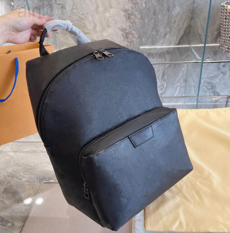 Men Discovery Backpacks Unisex Shoulder Bag Designers Luxurys Bags Top Quality Man Brand Backpack Handbags Purses Tote 8, Black + old flower
Men Discovery Backpacks Unisex Shoulder Bag Designers Luxurys Bags Top Quality Man Brand Backpack Handbags Purses Tote 8, Black + old flower