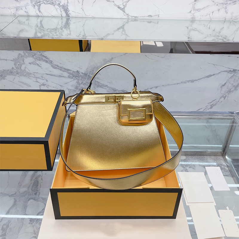 new luxury the tote bags 2022 high quality 7A leather designer bags fashion lady crossbody handbag shoulder designers women handbags purse advanced portable wallet, Gold
new luxury the tote bags 2022 high quality 7A leather designer bags fashion lady crossbody handbag shoulder designers women handbags purse advanced portable wallet, Gold