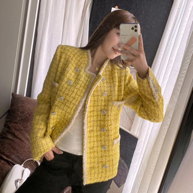 Women' Jackets Autumn Fashion Women Stand Collar Plaid Yellow Tweed Jacket Pearls Double Breasted Vintage Elegant Ladies Tassels Twill Coat, Picture color
Women' Jackets Autumn Fashion Women Stand Collar Plaid Yellow Tweed Jacket Pearls Double Breasted Vintage Elegant Ladies Tassels Twill Coat, Picture color