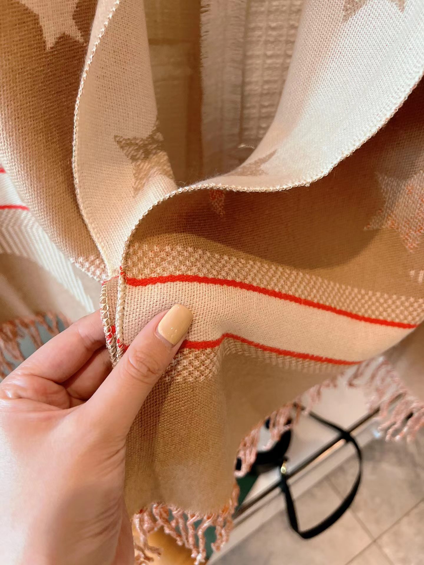 New Luxury Designers Design womens Scarves Scarf Fashion shawl Autumn and winter women's leisure long
New Luxury Designers Design womens Scarves Scarf Fashion shawl Autumn and winter women's leisure long