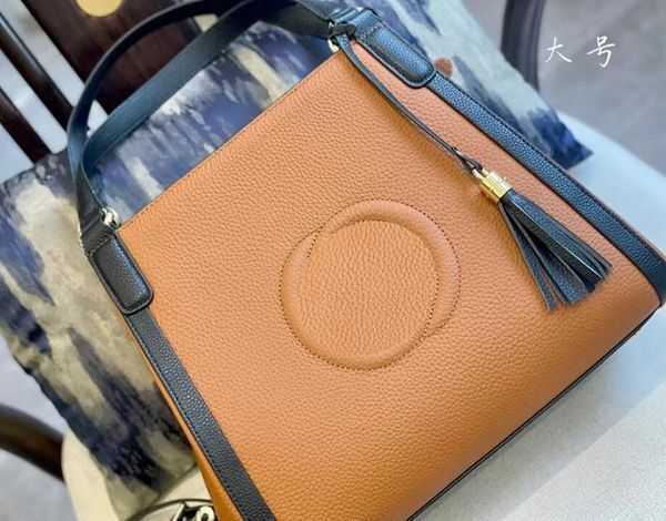 Classic Totes Bag Genuine Leather Handbags Shopping Shoulder Women Crossbody Bags Handbag Purse Large Size Plain letters Highs Quality Brands Tote, 04
Classic Totes Bag Genuine Leather Handbags Shopping Shoulder Women Crossbody Bags Handbag Purse Large Size Plain letters Highs Quality Brands Tote, 04
