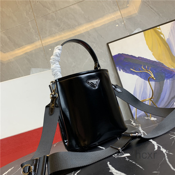 Shoulder Bags Designers Bags Handbag Shoulder Purses Wallets Tote Crossbody Lady Bag Letters Handle Round Shape Satchel Luxury Women, P-5
Shoulder Bags Designers Bags Handbag Shoulder Purses Wallets Tote Crossbody Lady Bag Letters Handle Round Shape Satchel Luxury Women, P-5