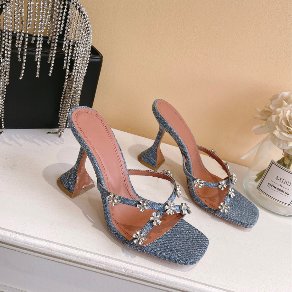 Lily Amina flower Muaddi crystal embellished strap slippers mules Evening shoes Rhinestone denim for women heels Luxury Designers heeled sandals factory footwear, Watermelon
Lily Amina flower Muaddi crystal embellished strap slippers mules Evening shoes Rhinestone denim for women heels Luxury Designers heeled sandals factory footwear, Watermelon