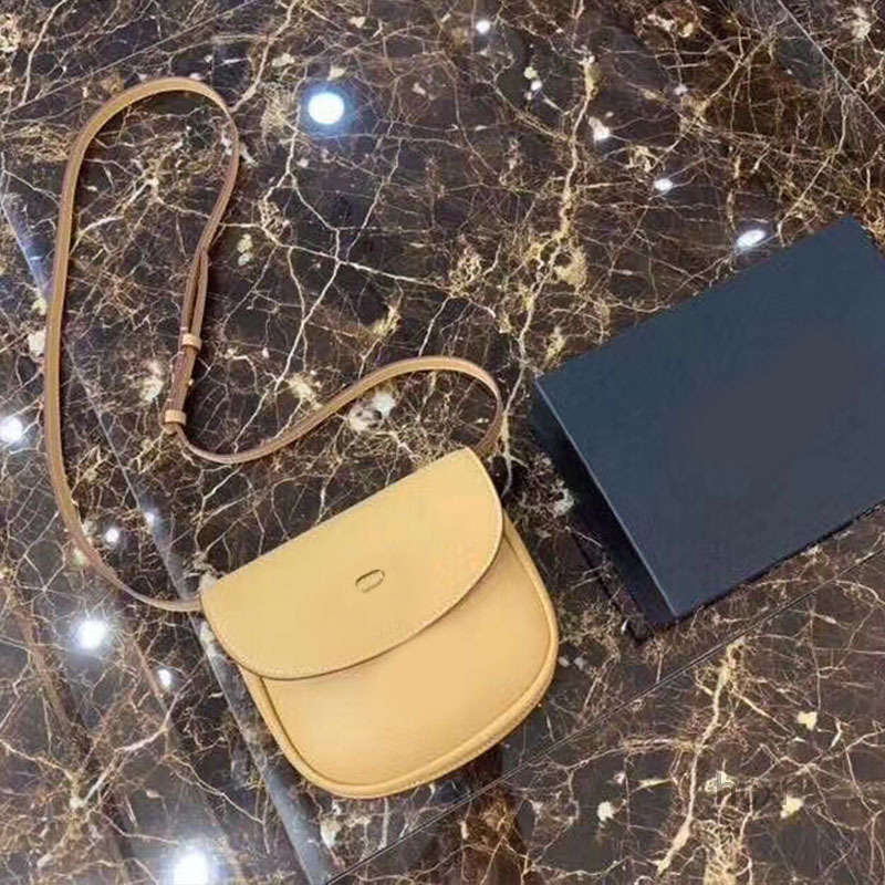 Shoulder Bags 3 Colors Mini Baguette Bags Flap Crossbody Messenger Bags Women Handbags Purse Genuine Leather Shoulder Back High Quality Pouc
Shoulder Bags 3 Colors Mini Baguette Bags Flap Crossbody Messenger Bags Women Handbags Purse Genuine Leather Shoulder Back High Quality Pouc