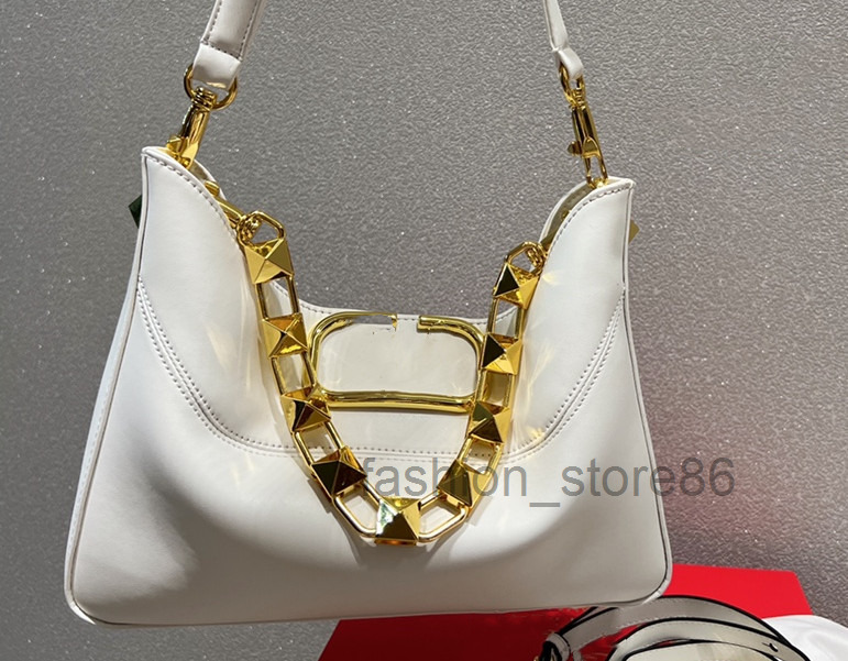 Rivet design style vagrant bag high quality fashion classic atmosphere handbag large capacity luxury exquisite bag multiple colors available, Make up thedifference
Rivet design style vagrant bag high quality fashion classic atmosphere handbag large capacity luxury exquisite bag multiple colors available, Make up thedifference