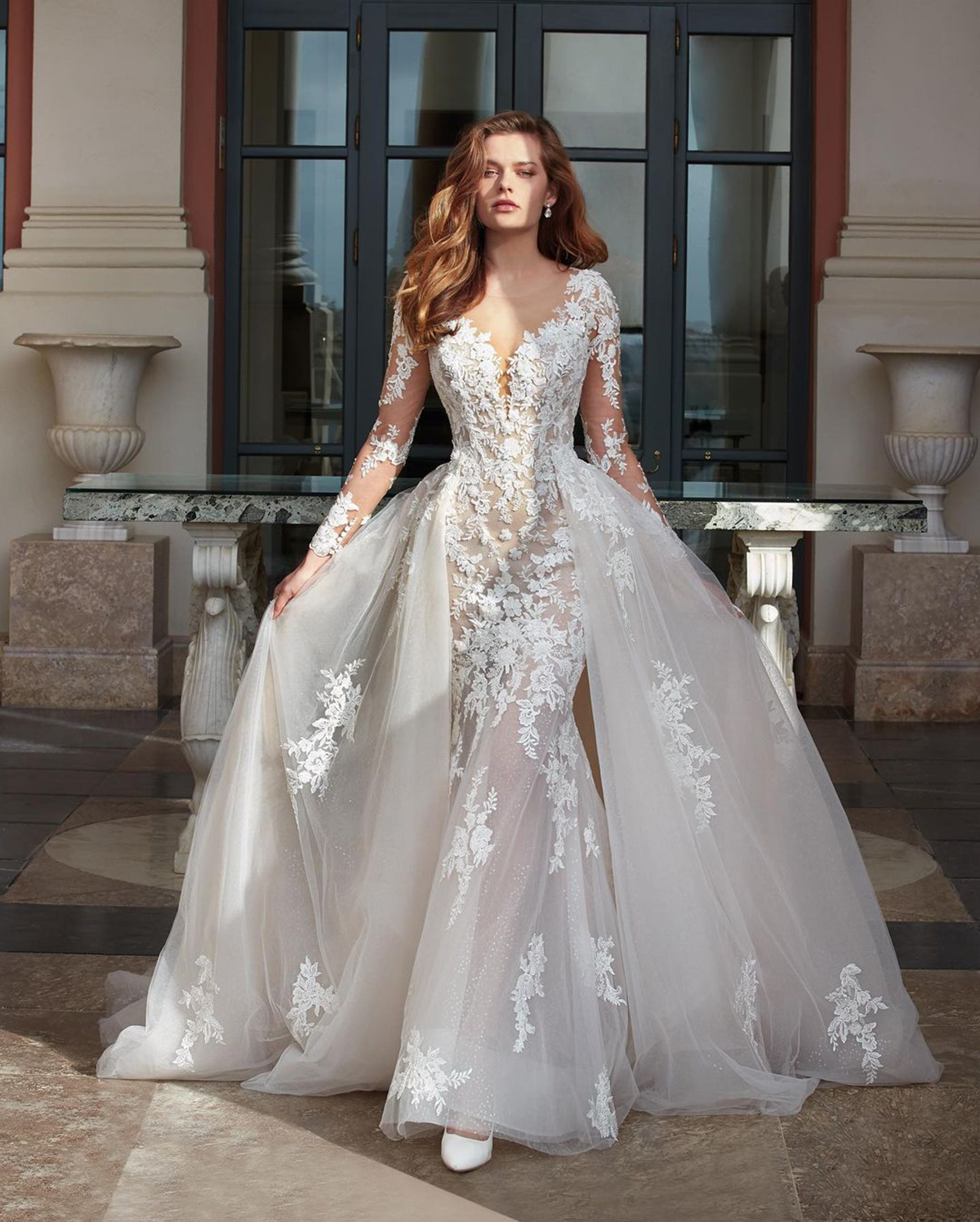 Lace Mermaid Simple Wedding Dresses V Neck Floral Applique Bridal Gowns Custom Made Long Sleeve Detachable Train Formal Dress