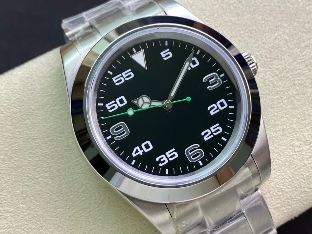 Men's Mechanical Watch 39MM Case Caliber 2813 with Asia 2813 Modified Explorer Self-Winding Silver Dial 116900/216570/SS Digital Luminous Watch
Men's Mechanical Watch 39MM Case Caliber 2813 with Asia 2813 Modified Explorer Self-Winding Silver Dial 116900/216570/SS Digital Luminous Watch