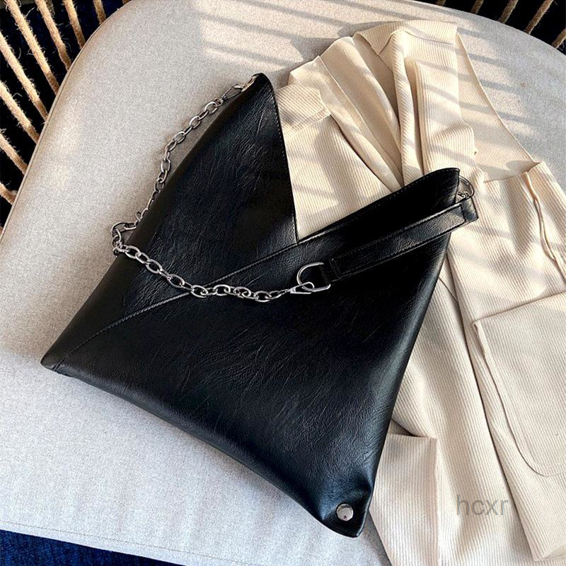Cross Body Cross Body Women's Crossbody Bag PU Leather Handbags 2023 Girl Shopper Purse Fashion Casual Simple Style Large Capacity Chain Sho
Cross Body Cross Body Women's Crossbody Bag PU Leather Handbags 2023 Girl Shopper Purse Fashion Casual Simple Style Large Capacity Chain Sho