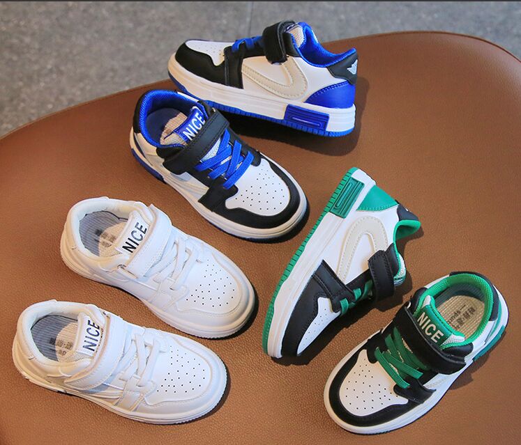 Athletic Shoes Classic Children Sport For Kids Boys Girls Low Cut Fashion Non-Slip Sneakers Baby Eur size 22-34, Blue
Athletic Shoes Classic Children Sport For Kids Boys Girls Low Cut Fashion Non-Slip Sneakers Baby Eur size 22-34, Blue