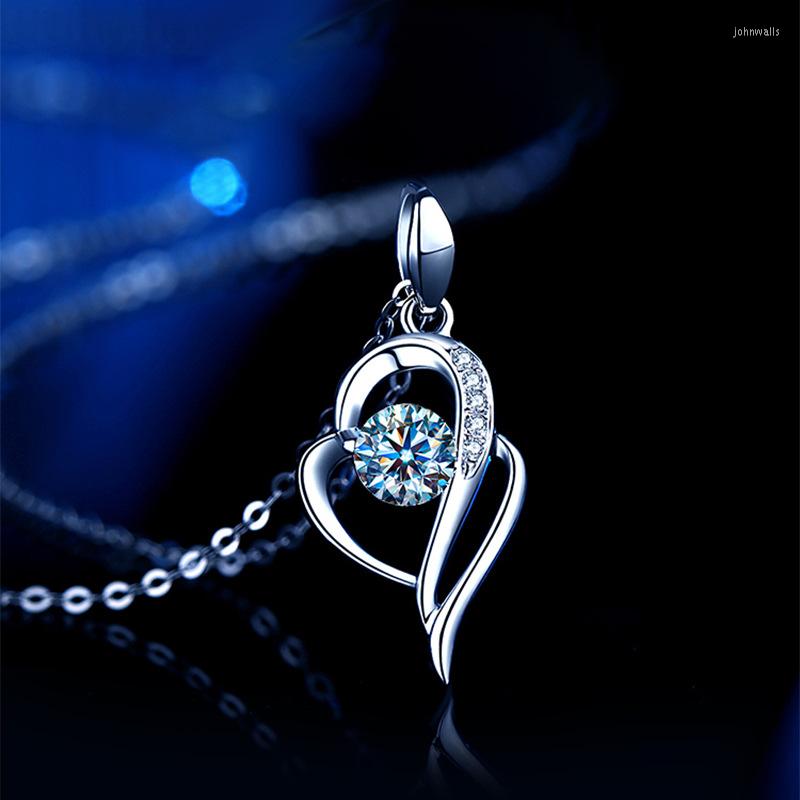 Pendants 14k White Gold Heart Necklace Brilliant Cut Moissanite Pendant Women Wedding Engagement Jewelry
Pendants 14k White Gold Heart Necklace Brilliant Cut Moissanite Pendant Women Wedding Engagement Jewelry