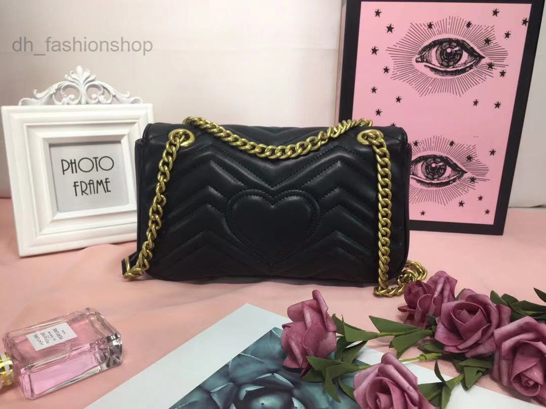 Designer Luxury Bags Purses Model Original Leather Woman Marmont HandBags The Latest Quality Brand Bag Padlock Flip One Shoulder, Red
Designer Luxury Bags Purses Model Original Leather Woman Marmont HandBags The Latest Quality Brand Bag Padlock Flip One Shoulder, Red