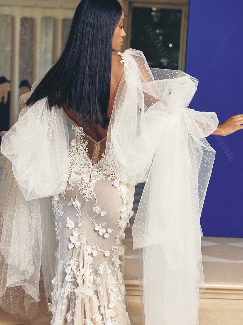 Fashion Dot Tulle Puffy Sleeves Wedding Dress Dazzling Lace Floral Backless Champagne Lining Garden Mermaid Bridal Gown