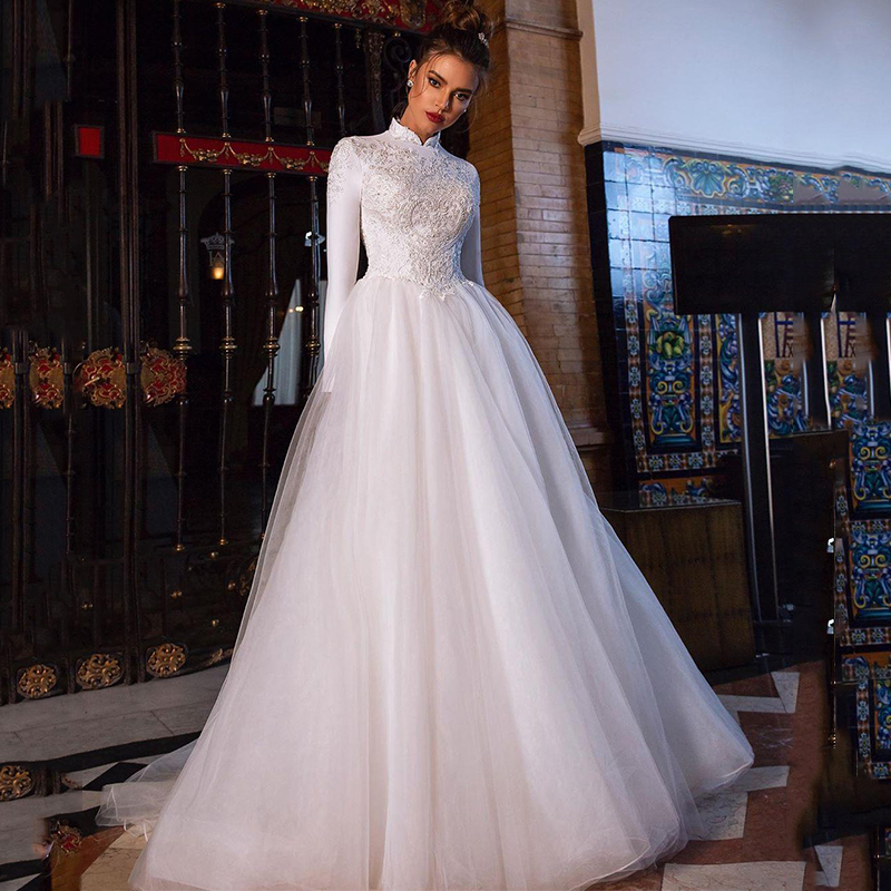 Classic Ball Gown Wedding Dresses High Neck Long Sleeves Beads Sequins Appliques Lace Ruffles Floor Length Elegant Zipper Bridal Gowns Plus Size robes