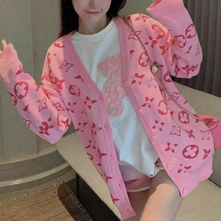 2022 New Women's Sweaters Spring Autumn Loose Casual Women Pink Cardigan designer Sweaters
2022 New Women's Sweaters Spring Autumn Loose Casual Women Pink Cardigan designer Sweaters