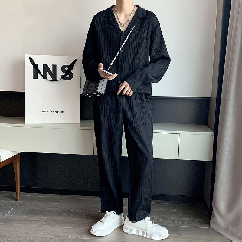 Mens Tracksuits Black White Pleated Sets Men Fashion Casual Longsleeved ShirtTrousers Twopiece Men Korean Loose Oversized Clothing Mens Suit 220905
