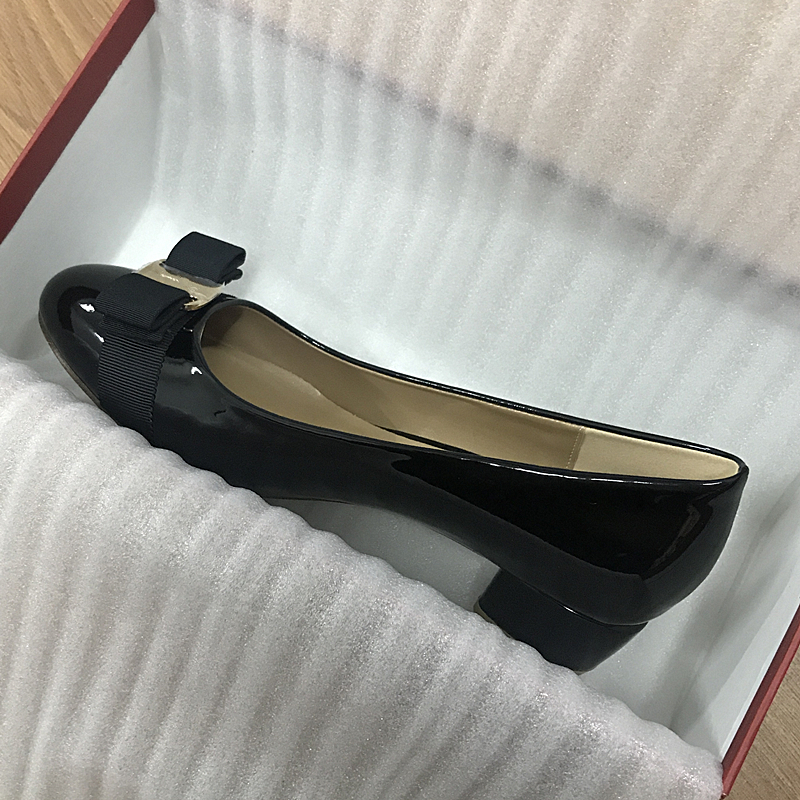 flat woman shoes style black patent leather bowknot designer red high heels wedding party luxury shoes Princess pumps American classic Popularity brand ballet, Black 3.5cm
flat woman shoes style black patent leather bowknot designer red high heels wedding party luxury shoes Princess pumps American classic Popularity brand ballet, Black 3.5cm