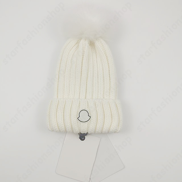 Designer Fashion Skull Cap Knitted Fur Pom Hat Fashion Letters Beanie Men Women Unisex Cashmere High Quality 9 Color Hair Ball, Red
Designer Fashion Skull Cap Knitted Fur Pom Hat Fashion Letters Beanie Men Women Unisex Cashmere High Quality 9 Color Hair Ball, Red