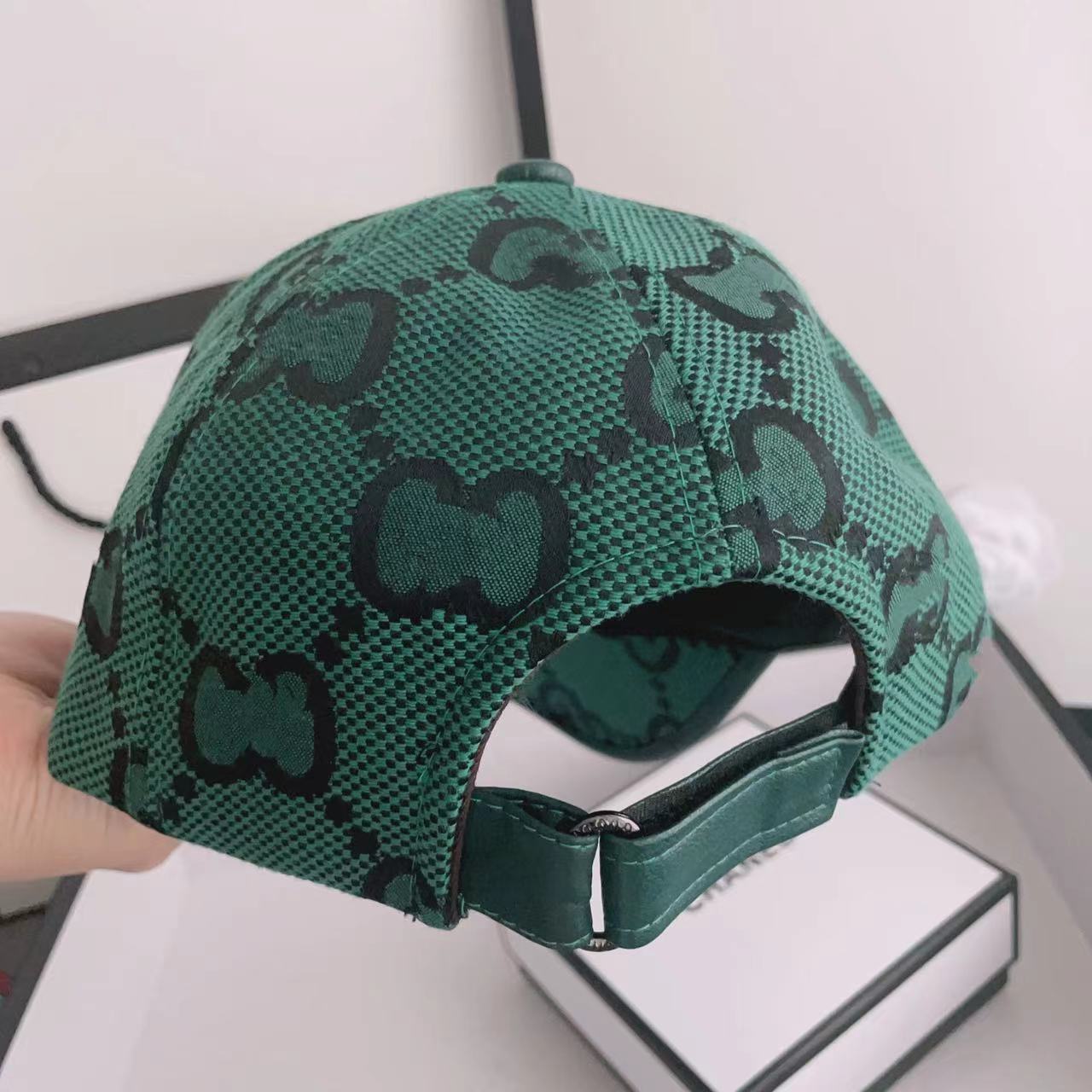 Designer Hat Letter Baseball Caps Casquette For Men Womens Hats Street Fitted Street Fashion Beach Sun Sports Ball Cap 3Color Adjustable Size 56-58cm
Designer Hat Letter Baseball Caps Casquette For Men Womens Hats Street Fitted Street Fashion Beach Sun Sports Ball Cap 3Color Adjustable Size 56-58cm