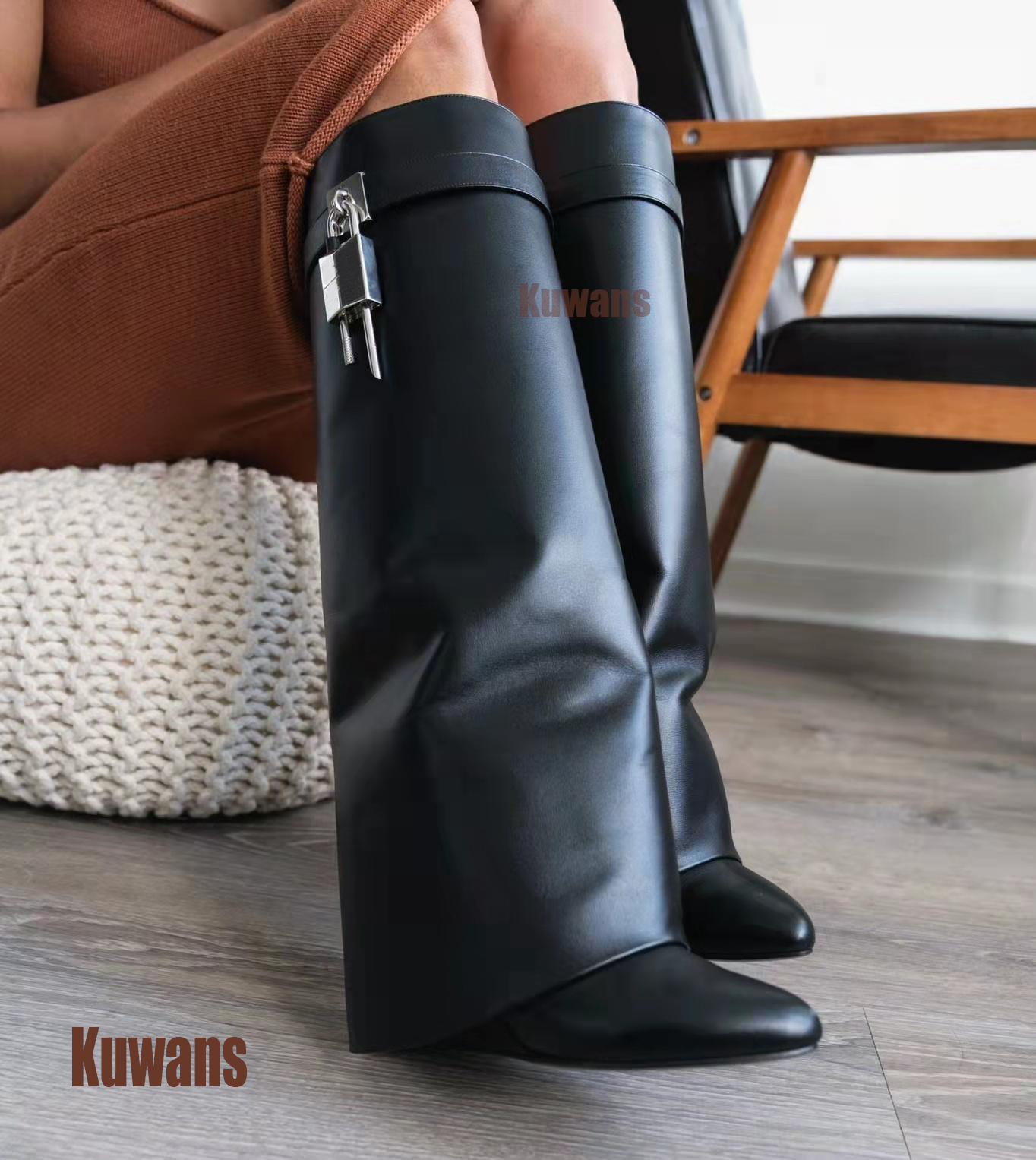 Designer Shark Lock boots Biker Black Leather Knee Tall Boots Rain Long Ankle Fold-Over Luxury Women Sharks High Top Straight Height Booted 9cm, Customize
Designer Shark Lock boots Biker Black Leather Knee Tall Boots Rain Long Ankle Fold-Over Luxury Women Sharks High Top Straight Height Booted 9cm, Customize