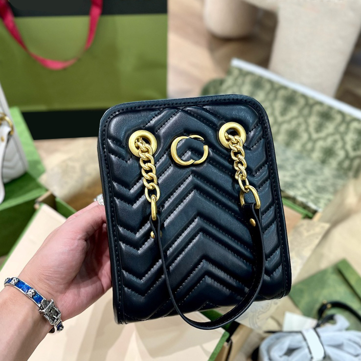 Stylish Mini Tote Bags Money Clips Genuine Leather Handbags Women Designer Chain Bags Clutch Totes With Box
Stylish Mini Tote Bags Money Clips Genuine Leather Handbags Women Designer Chain Bags Clutch Totes With Box