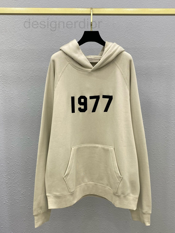 Women' Hoodies & Sweatshirts designer Flocking letter 1977 apricot hooded long sleeve sweater loose casual Plush Hat top for men and women, 2# packing bag
Women' Hoodies & Sweatshirts designer Flocking letter 1977 apricot hooded long sleeve sweater loose casual Plush Hat top for men and women, 2# packing bag