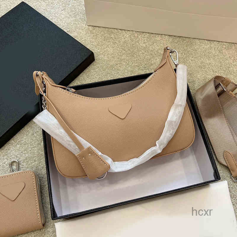 Shoulder Bags 2 In 1 chain Hobo Bags Women Designer Shoulder Bag Luxurious Leather HandBag Crossbody Baguette Female Purses 220714Multi Poch
Shoulder Bags 2 In 1 chain Hobo Bags Women Designer Shoulder Bag Luxurious Leather HandBag Crossbody Baguette Female Purses 220714Multi Poch