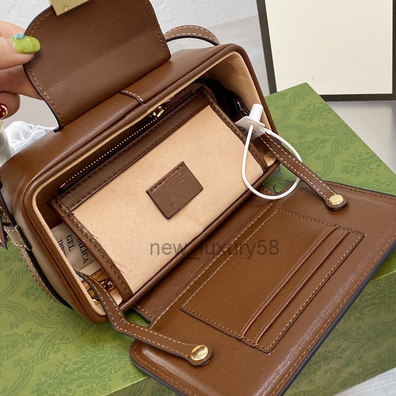 Women Crossbody Bag Lady Flip Bag Canvas Handbag Little Bag Zero Purse Two Cards Pocket Two Belts Pulling Multi Pochette
Women Crossbody Bag Lady Flip Bag Canvas Handbag Little Bag Zero Purse Two Cards Pocket Two Belts Pulling Multi Pochette