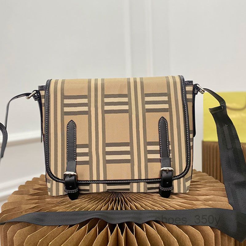 Evening Bags Men Plaid Messenger Bag Classic Check Crossbody Postman Bags Double Button Women Handbag Purse Canvas Leather Shoulder Hand Ba
Evening Bags Men Plaid Messenger Bag Classic Check Crossbody Postman Bags Double Button Women Handbag Purse Canvas Leather Shoulder Hand Ba