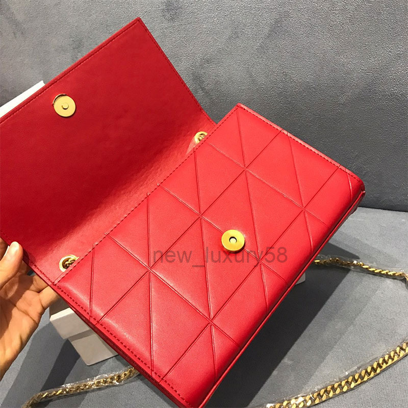 High Quality womens bags Designer women Leather handbags zipper shoulder bag female stripe ladies brand imitation handbag wallets Lu
High Quality womens bags Designer women Leather handbags zipper shoulder bag female stripe ladies brand imitation handbag wallets Lu