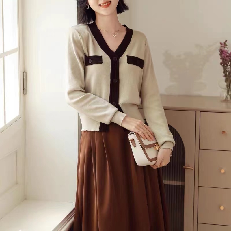 Womens Sweaters Korean Fashion Knitted Cardigan Women Autumn Contrast Color Vneck Long Sleeve Single Breasted Sweater Tops Office Lady 220906