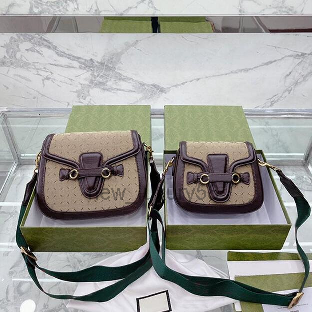 Crossbody Bag Saddle Shoulder Bags Women Handbags Purse Removable Strap High Quality Canvas Leather Fashion Letters Cross Body Cluth Bag Mul
Crossbody Bag Saddle Shoulder Bags Women Handbags Purse Removable Strap High Quality Canvas Leather Fashion Letters Cross Body Cluth Bag Mul