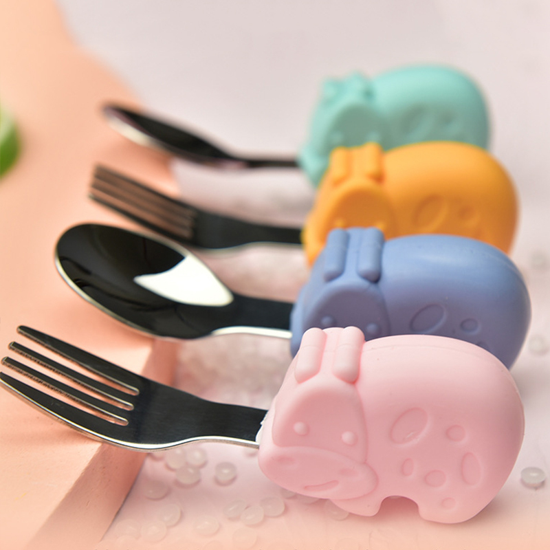 Cups Dishes Utensils Hippo Snail Whale Silicone Baby Spoon and Fork 316 Stainless Steel Utensil Set Learn To Eat Tableware Infant Food Feeding 220906