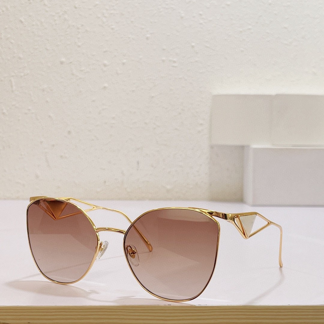 Womens Sunglasses For Women Men Sun Glasses Mens 50Z Fashion Style Protects Eyes UV400 Lens Top Quality With Random Box
Womens Sunglasses For Women Men Sun Glasses Mens 50Z Fashion Style Protects Eyes UV400 Lens Top Quality With Random Box