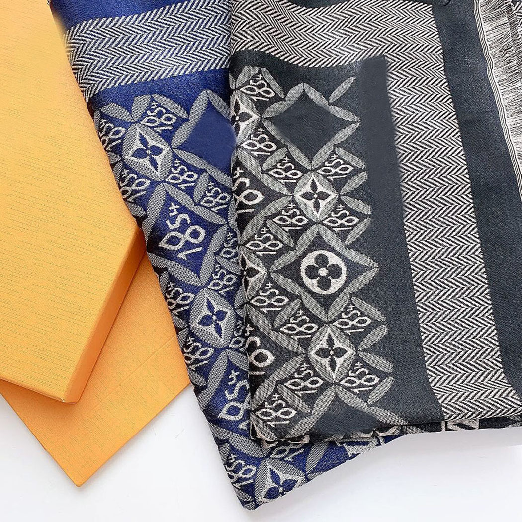 23ss 2colors Cashmere Scarf Designer Scarves Fashion Shawl Winter Wool Scarfs Women Scarve Bufanda
23ss 2colors Cashmere Scarf Designer Scarves Fashion Shawl Winter Wool Scarfs Women Scarve Bufanda