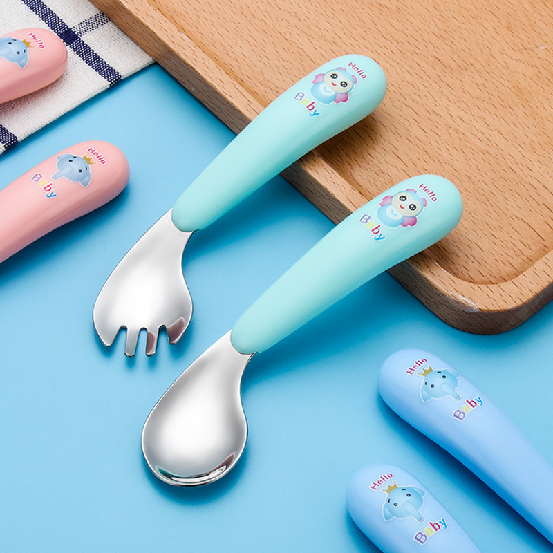 Cups Dishes Utensils Kids Spoon Fork Cartoon Stainless Steel born Food Feeding Curved Spoons Forks Utensil Toddler Tableware Cutlery Baby Gadgets 2209