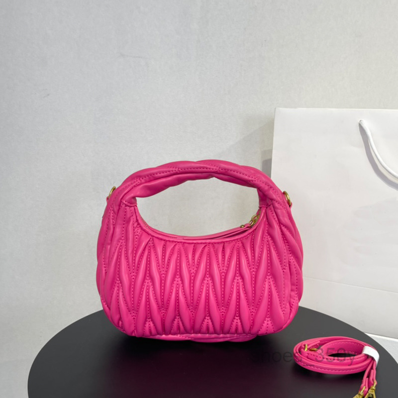 Evening Bags Pleated Women Clutch Bag 7 Colors Crescent Handbags Crossbody Hobo Bags Shoulder Wristlet Bags Fashion Purse Sheepskin Genuine
Evening Bags Pleated Women Clutch Bag 7 Colors Crescent Handbags Crossbody Hobo Bags Shoulder Wristlet Bags Fashion Purse Sheepskin Genuine