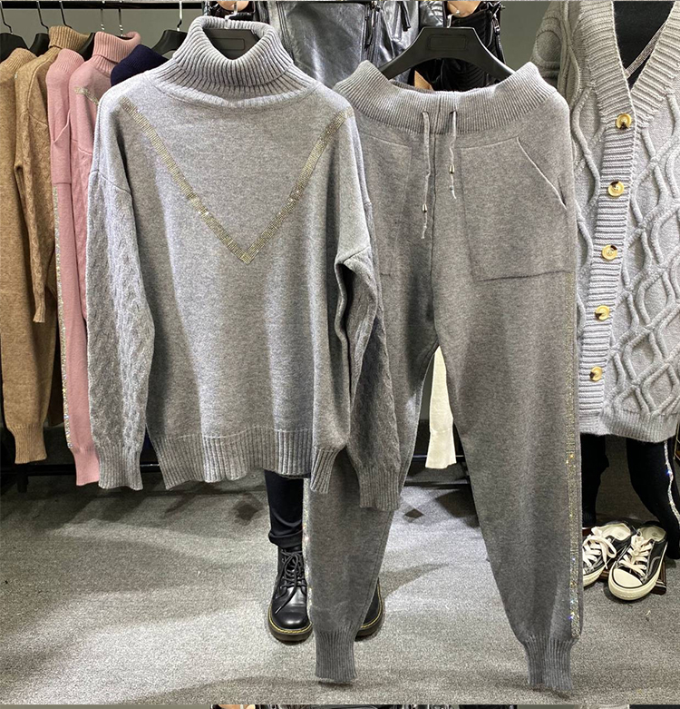 Womens Two Piece Pants Winter Thicken Warm Two Piece Set Turtleneck Sweater Knitting Elastic Waist Pants Tracksuit Women Outfits Bling Beading Suits 2