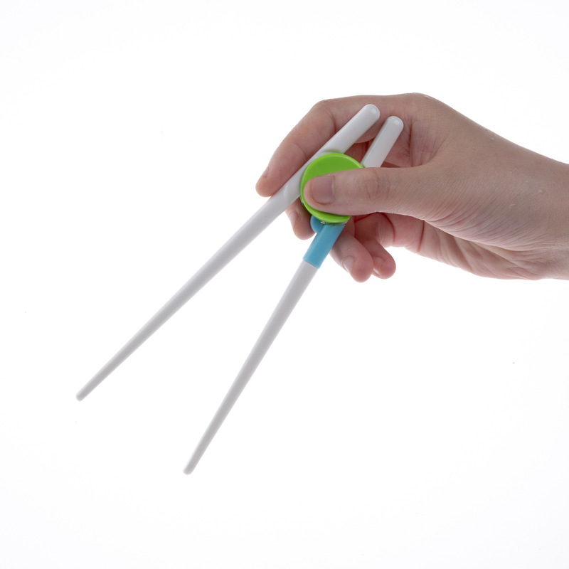 Cups Dishes Utensils Kids Training Chopsticks Fun Learning Correct Use Children 1 Pair Baby Feeding Accessories 220906