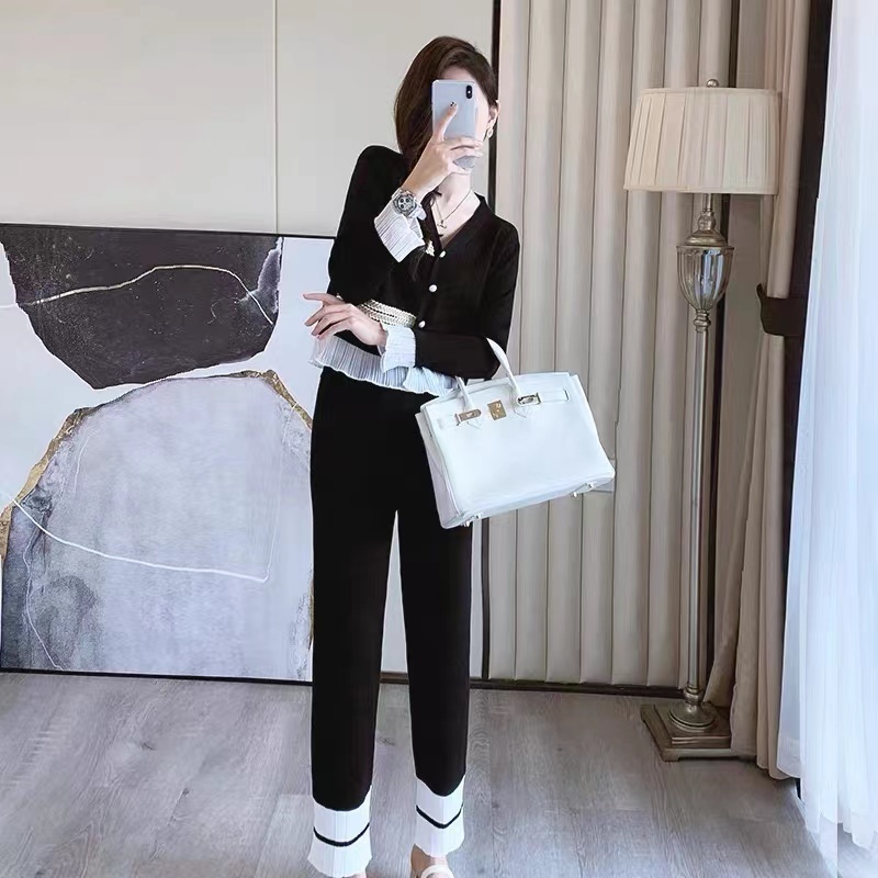 Womens Two Piece Pants Autumn Knitted Two Piece Sets Womens Outifits Casual Patchwork Cardigan Sweater Wide Leg Pants Tracksuit Suits Female 220906
