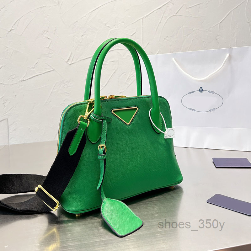 Evening Bags Classic Shell Bag Crossbody Tote Bags Women Handbag Shoulder Bag Purse High Quality Genuine Leather Triangular Double Zipper D
Evening Bags Classic Shell Bag Crossbody Tote Bags Women Handbag Shoulder Bag Purse High Quality Genuine Leather Triangular Double Zipper D