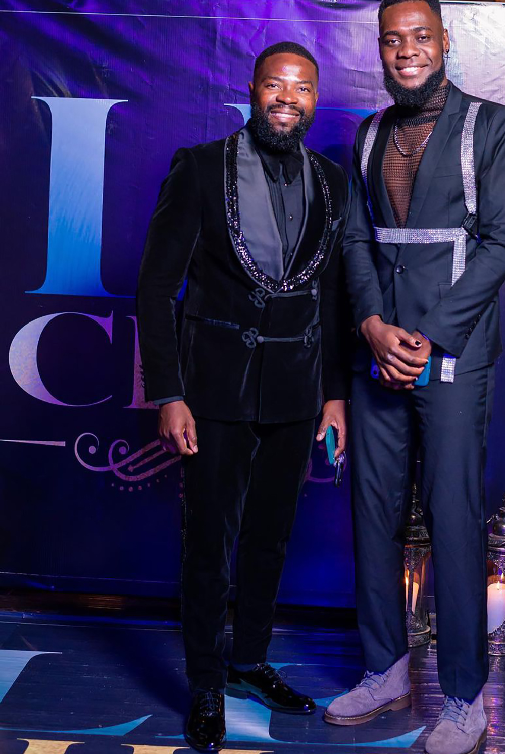 Black Velvet Groom Men Wedding Tuxedos Crystal Beading Outfits Costume Homme Mariage Party Prom Blazer Wear 2 Pieces