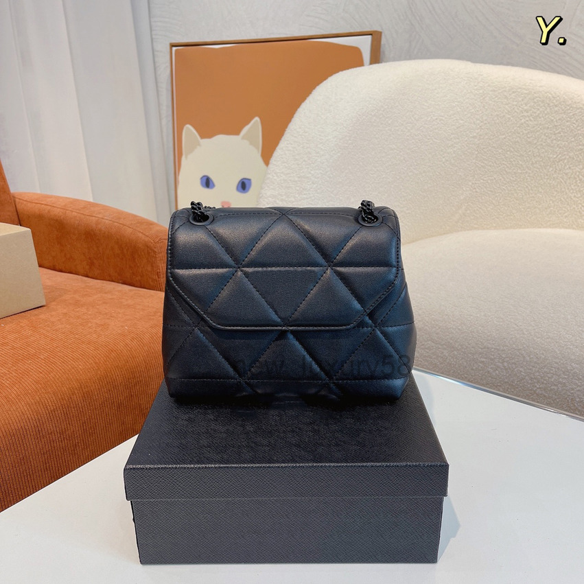 Women's Shoulder Bags High Quality Leather Crossbody Bags Hot Selling Purses Ladies Handbags Hobo Wallets Multi Pochette
Women's Shoulder Bags High Quality Leather Crossbody Bags Hot Selling Purses Ladies Handbags Hobo Wallets Multi Pochette