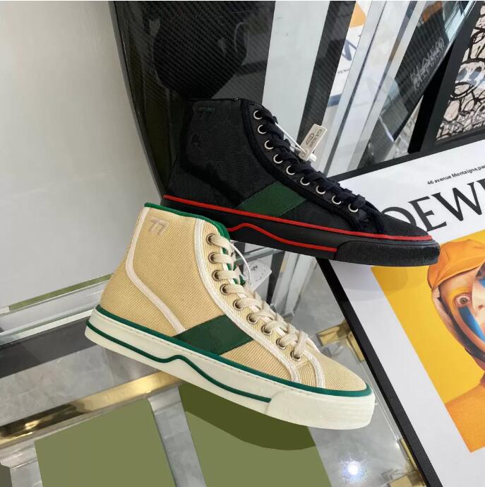 Tennis 1977 Canvas Casual shoes Luxurys Designers Womens Shoe Italy Green And Red Web Stripe Rubber Sole Stretch Cotton Low Top Mens Sneaker, Color 21
Tennis 1977 Canvas Casual shoes Luxurys Designers Womens Shoe Italy Green And Red Web Stripe Rubber Sole Stretch Cotton Low Top Mens Sneaker, Color 21
