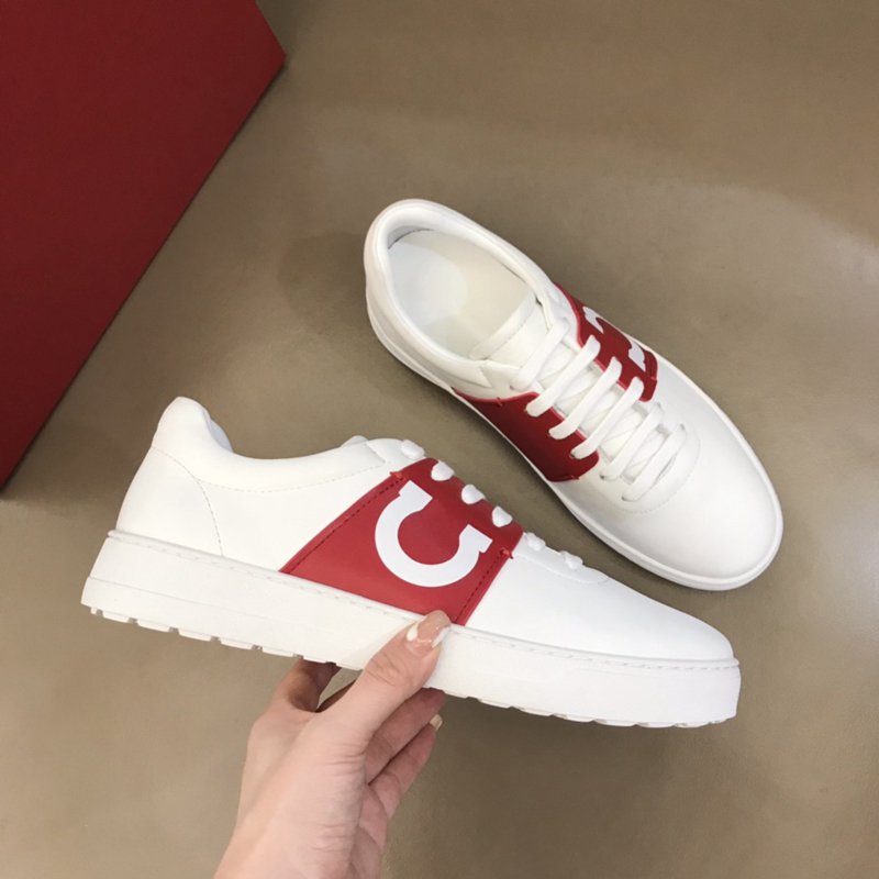 Designer White Leather Sneakers Men Platform Tennis Shoes Casual Sporty Trainer Tread Soles High Quality
Designer White Leather Sneakers Men Platform Tennis Shoes Casual Sporty Trainer Tread Soles High Quality