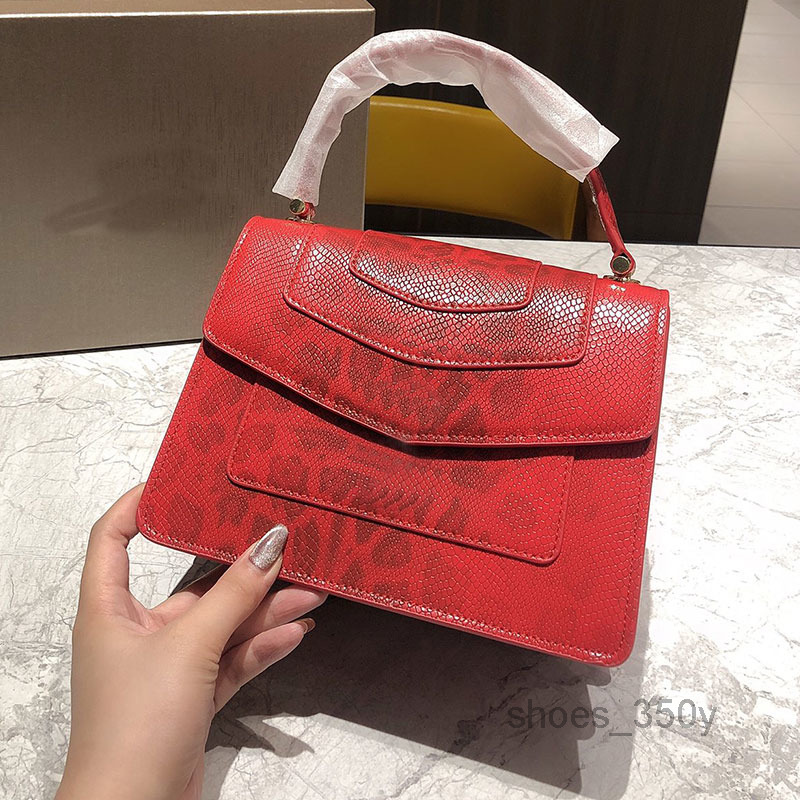 Evening Bags Classic Snake Pattern Crossbody Bag Goddess Shoulder Back Bags Women Dinner Messenger Handbag High Quality Genuine Wallet Purse
Evening Bags Classic Snake Pattern Crossbody Bag Goddess Shoulder Back Bags Women Dinner Messenger Handbag High Quality Genuine Wallet Purse