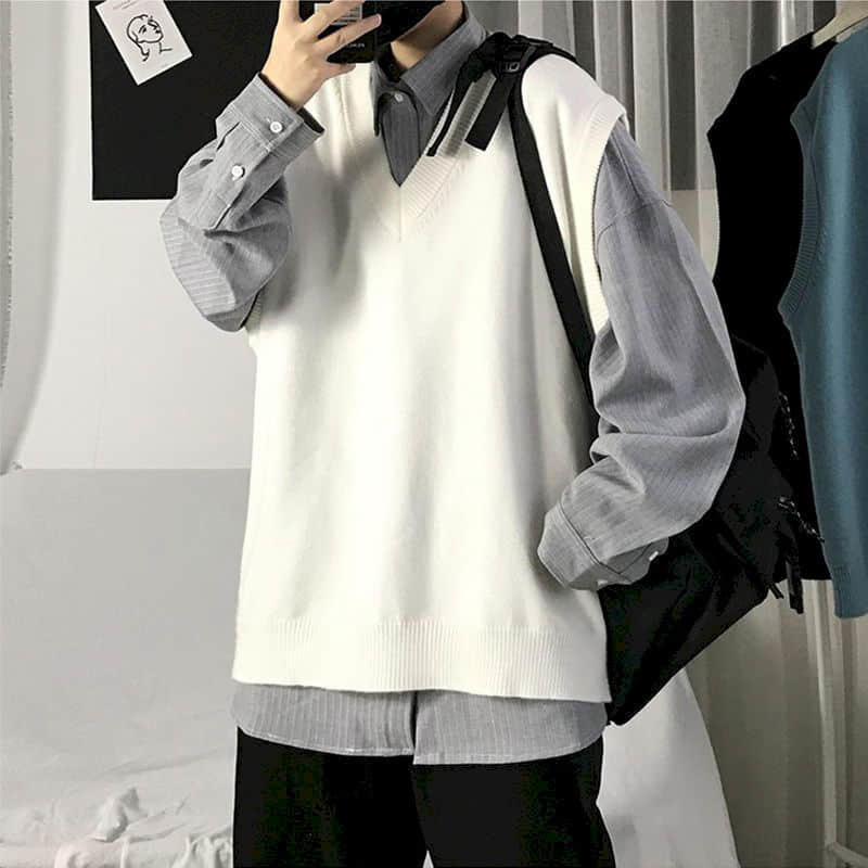Men's Sweaters Men Sweater Vest Autumn Solid Color Knitted Male Korean Style Trend Loose V-neck Sleeveless Waistcoat Vest Sweater College Style 2