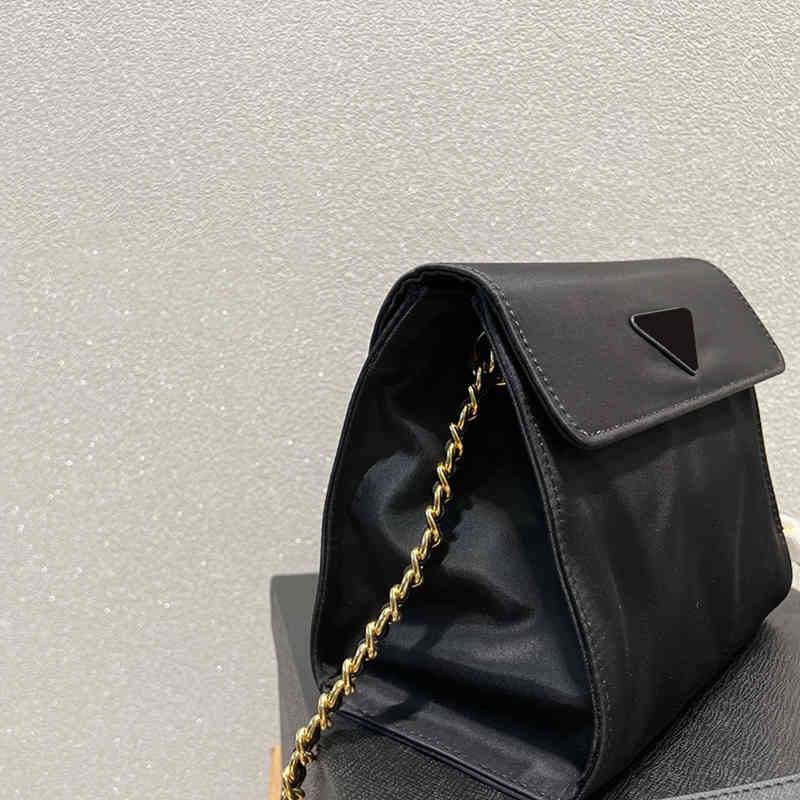 shoulder bags designer handbag women classic nylon crossbody bag Luxury Chain Purses Ladies Messenger Bags Handbags 220907, Pbag black
shoulder bags designer handbag women classic nylon crossbody bag Luxury Chain Purses Ladies Messenger Bags Handbags 220907, Pbag black